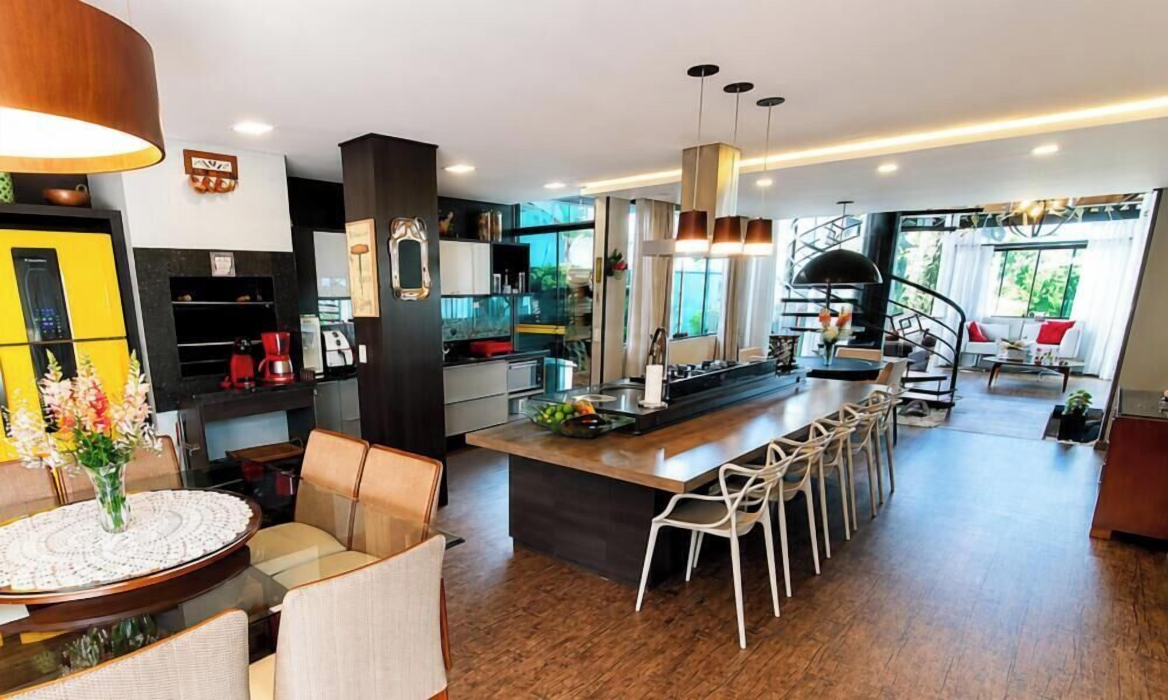 Deluxe House, Private Pool (Casa Estrela Rubi) | Private kitchen | Fridge, microwave, rice cooker, blender