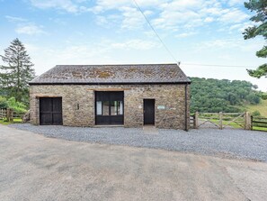 Exterior - 3 bedroom accommodation in Myddfai, Llandovery (Myddfai, Llandovery)