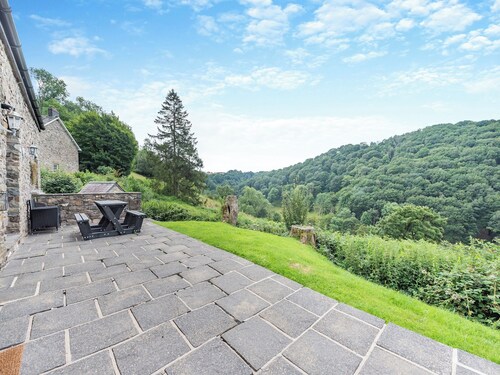 3 bedroom accommodation in Myddfai, Llandovery