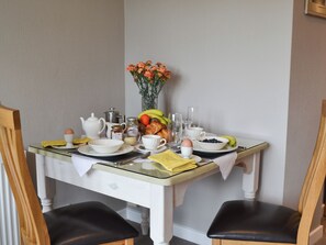 Dining - Eden House Holiday Cottage (Pickering)