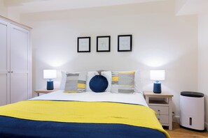 1 bedroom, desk, iron/ironing board, free WiFi - Hyde Park Knightsbridge Private Entrance (London)