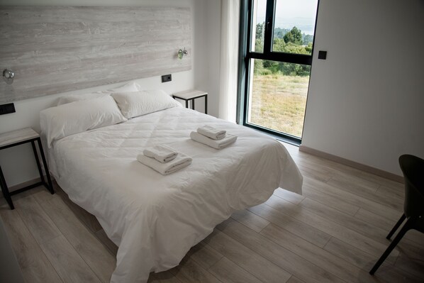 ห้องดับเบิล | Wi-Fi ฟรี, ผ้าปูที่นอน