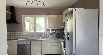 Maison au calme Ă 15min de la plage (animaux bienvenus)