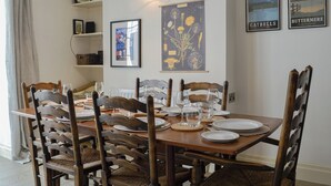 Dining - 3 bedroom accommodation in Cockermouth (Cockermouth)