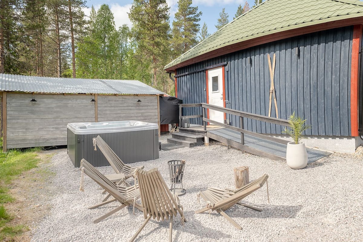 Standard Suite, Air conditioning | Terrace/patio