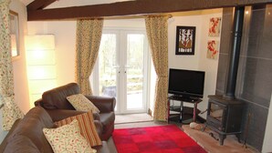 Living area - 2 bedroom accommodation in Brocklebank, near Caldbeck and Uldale (Brocklebank, near Caldbeck and Uldale)