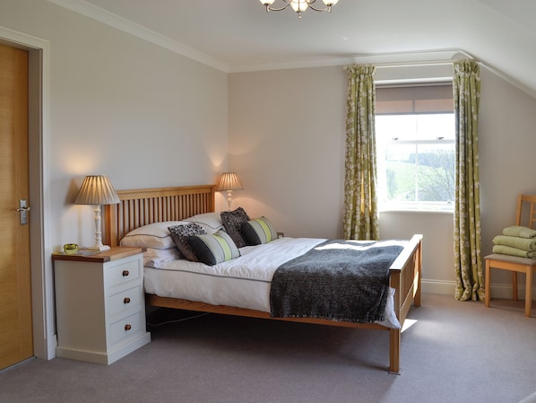 6 chambres, Wi-Fi gratuit, draps fournis