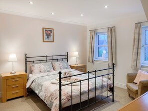 Unclassified image, 5 of 29, button