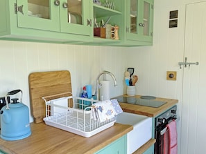 Fridge - Corran Shepherd’s Hut (Corran)