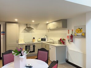 Geschirrspüler, Hochstuhl