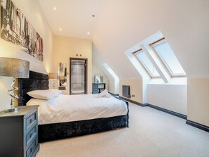 5 chambres, Wi-Fi gratuit, draps fournis
