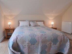 2 bedrooms, free WiFi, bed sheets - Stabal Arthur - UK6002 (Bodedern, near Holyhead)