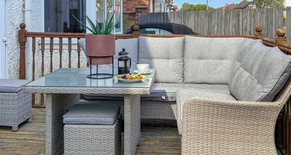 5 bedroom accommodation in Skegness