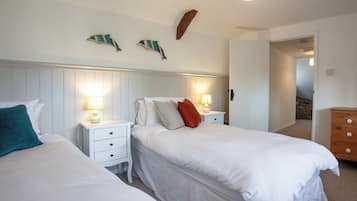 4 bedrooms, free WiFi, bed sheets