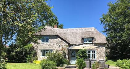 4 bedroom accommodation in Burridge