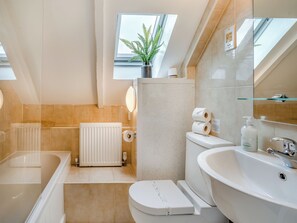 Towels - Granary Cottage - UK10695 (Amroth, near Saundersfoot)
