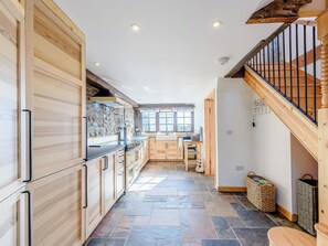 Geschirrspüler, Hochstuhl