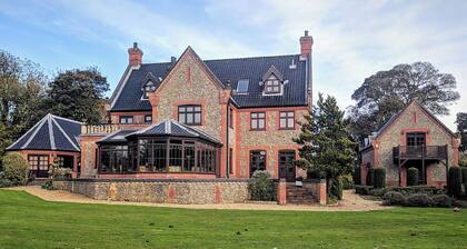 1 bedroom accommodation in Tatterford Hall, near Fakenham