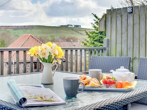 Family friendly holiday home with views to the Cheviot Hills.