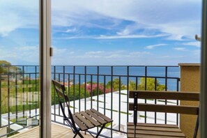 Interior - Villa Vittoria - Waterfront house (Augusta)