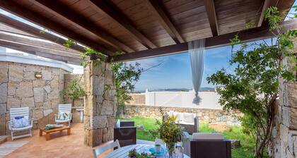 Villino Coralla 2 Bedrooms Apartment in Alghero