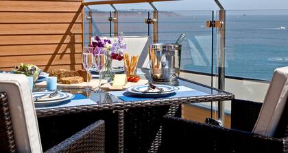 2 bedroom accommodation in Brixham