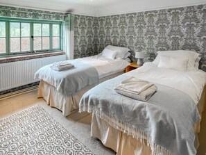 4 chambres, Wi-Fi gratuit, draps fournis