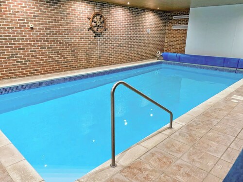 6 bedroom accommodation in Creeting St Peter, near Stowmarket