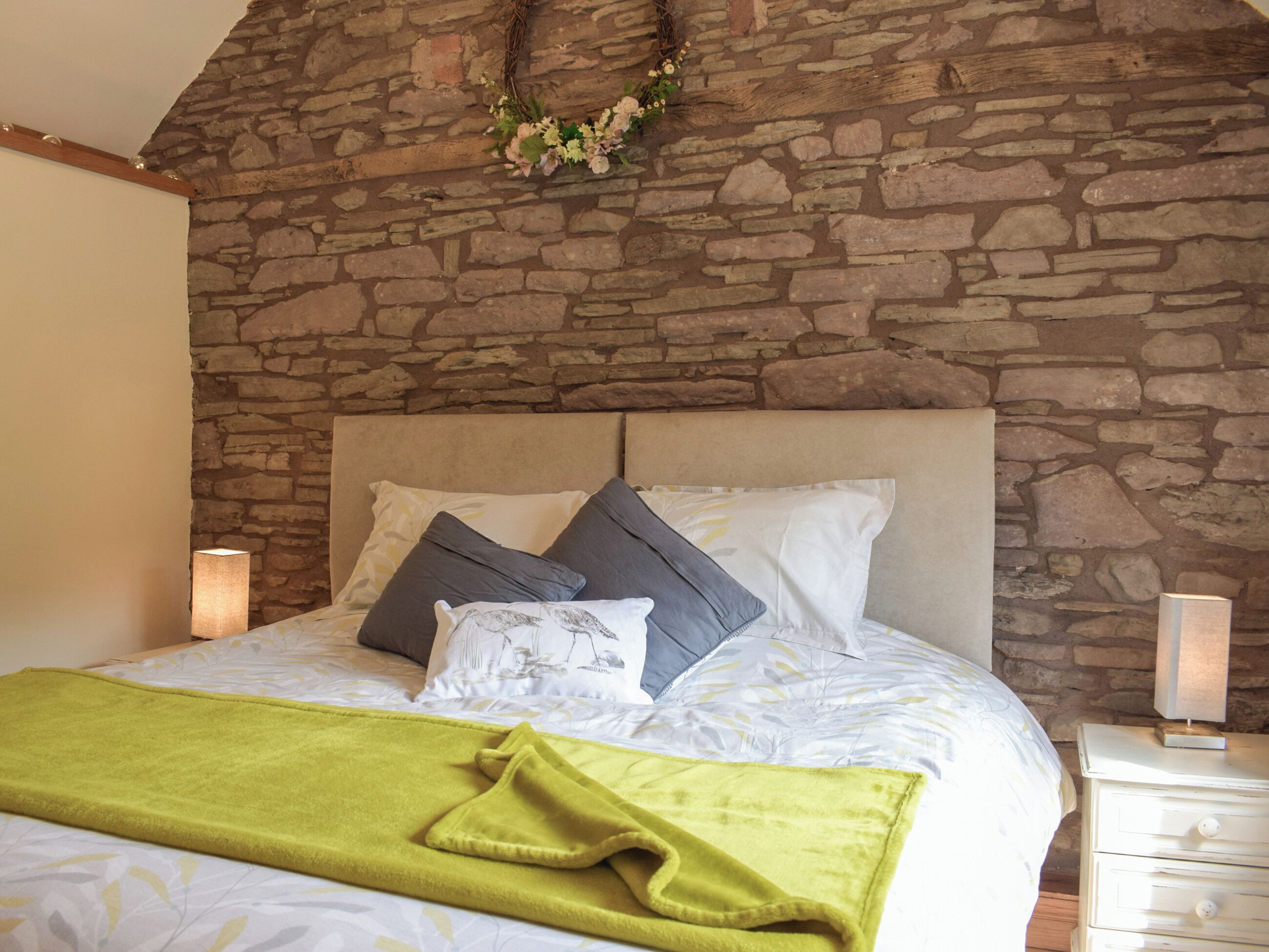 1 chambre, accès au Wi-Fi (inclus), literie fournie