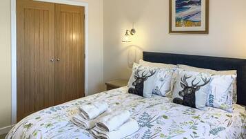 2 habitaciones, wifi gratis y ropa de cama