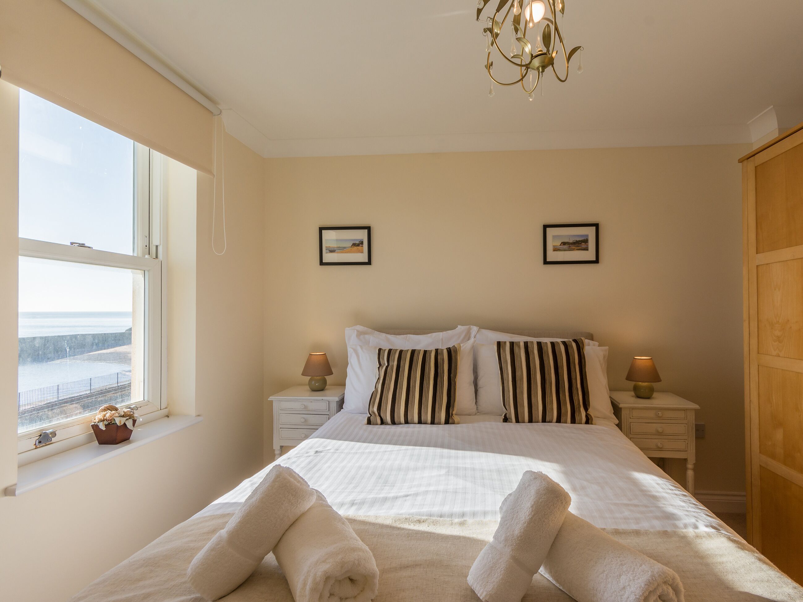 2 bedrooms, free WiFi