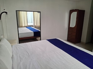 Elite-Studiosuite | Allergikerbettwaren, Select-Comfort-Betten, individuell dekoriert