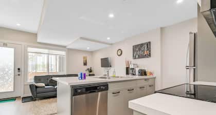 Executive One Bedroom Suite in Rockland Park