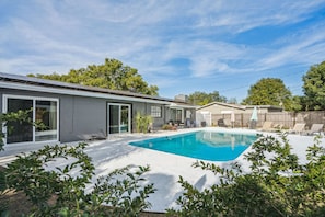 Piscina externa