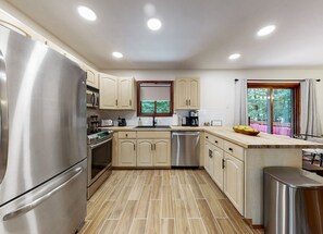 Microwave, oven, stovetop, dishwasher