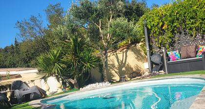 Quartier Bois des Espeisses Haven of peace with private swimming pool.