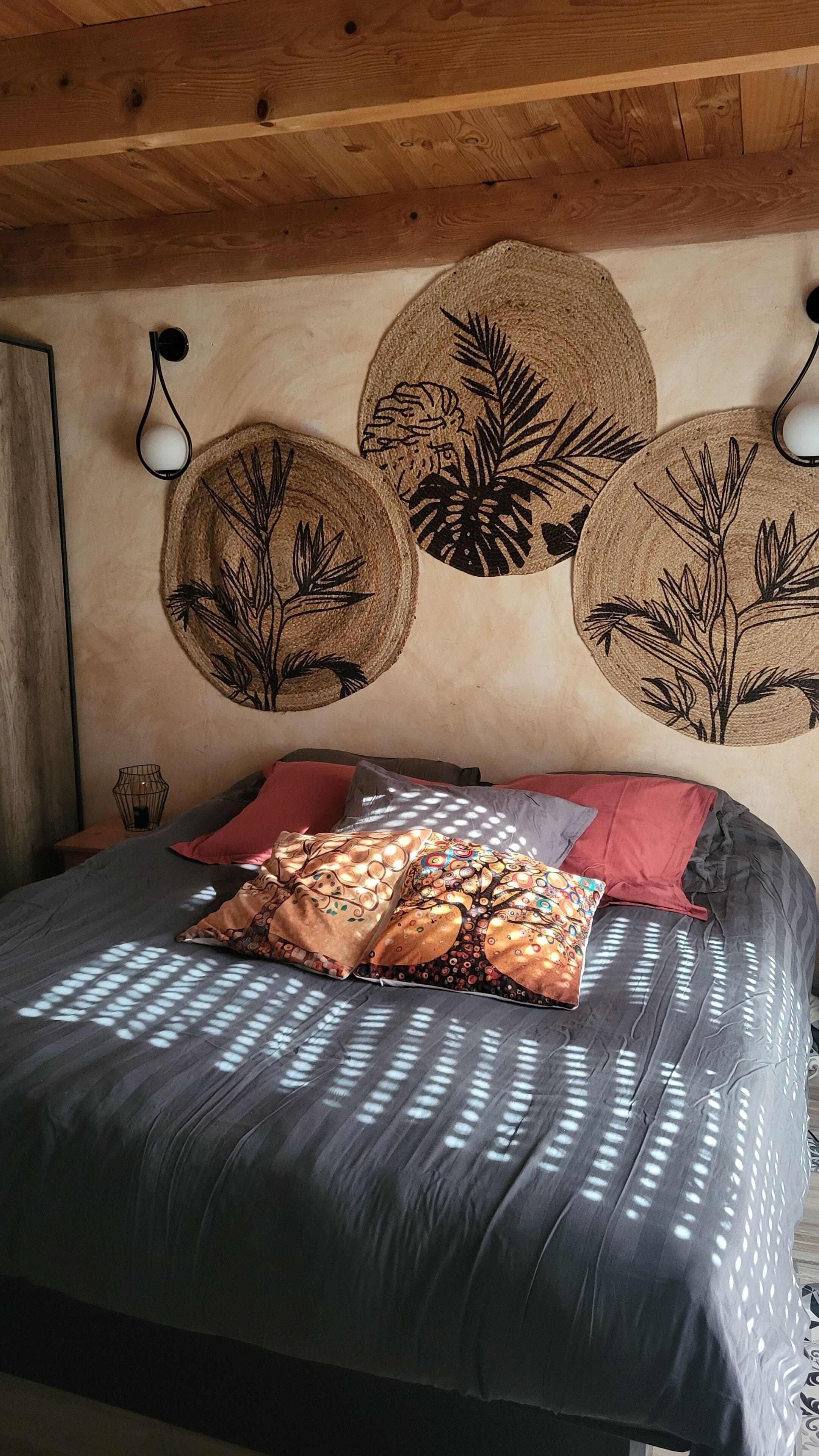 4 chambres, fer et planche à repasser, Wi-Fi gratuit, draps fournis