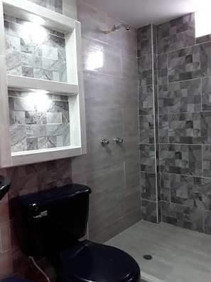 Comfort Room | Bathroom