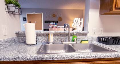 Luxury Condo *5 mins from DFW Airport*