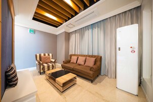 Quarto duplo real | Área de estar