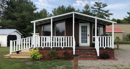 Beautiful Tiny House with all amenities