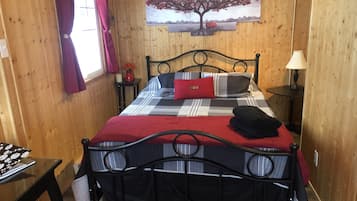1 Schlafzimmer, Schreibtisch, Bügeleisen/Bügelbrett, kostenloses WLAN