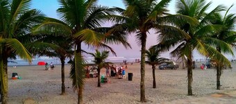 Cozy House Near the Beach 1 minute away