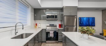 Elegant Apartment,  5mins from the Falls