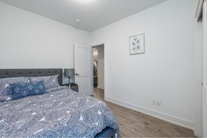 2 bedrooms, desk, iron/ironing board, free WiFi
