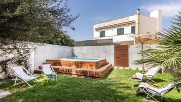 5 bedrooms