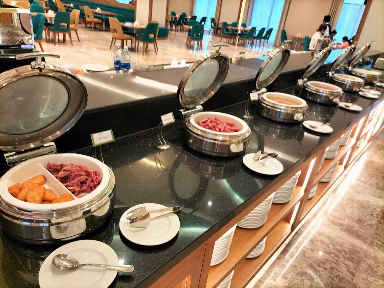 Daily buffet breakfast (OMR 9 per person)