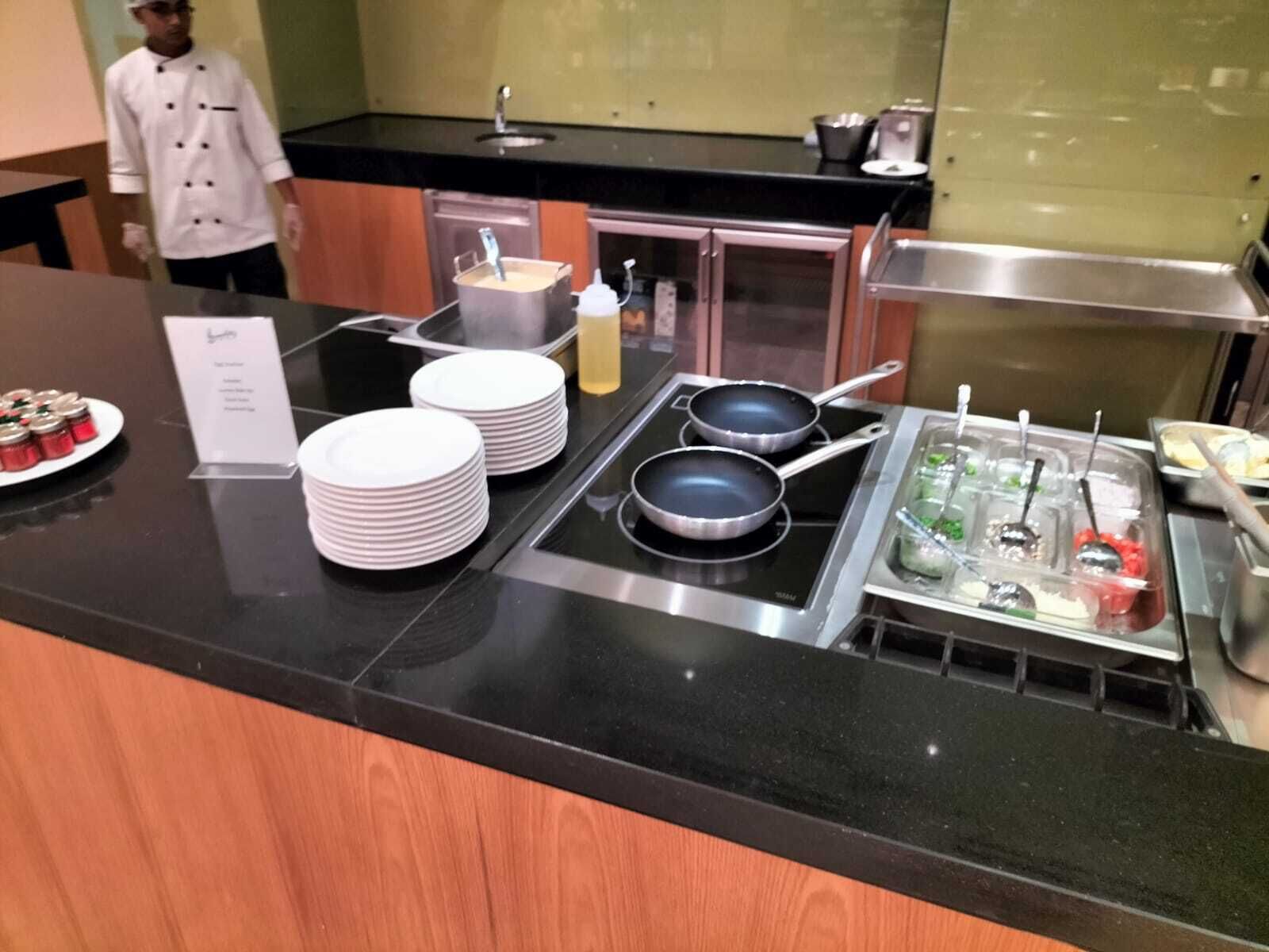 daily buffet breakfast (omr 9 per person)