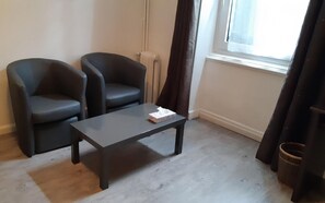 ファミリー ルーム | 高級寝具、羽毛の掛け布団、テンピュール、客室ごとに異なるインテリア