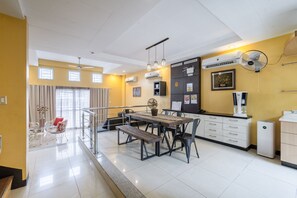 Ruokailu